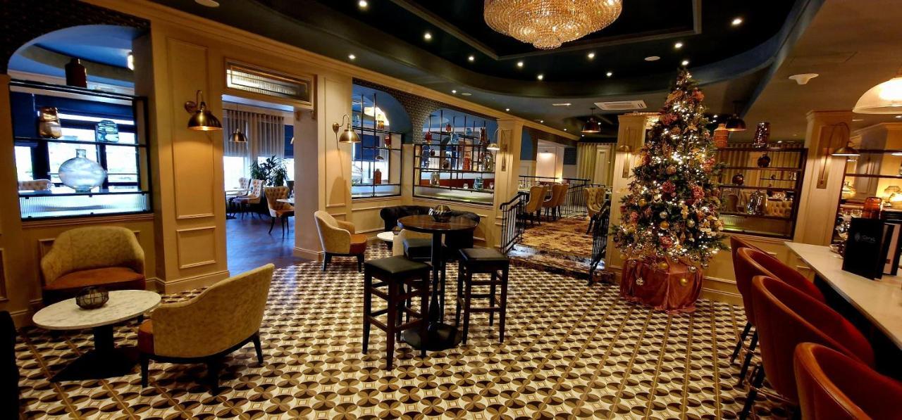 Diamond Coast Hotel Инишкрон Экстерьер фото