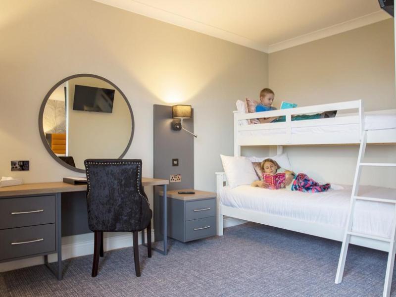 Diamond Coast Hotel Инишкрон Экстерьер фото