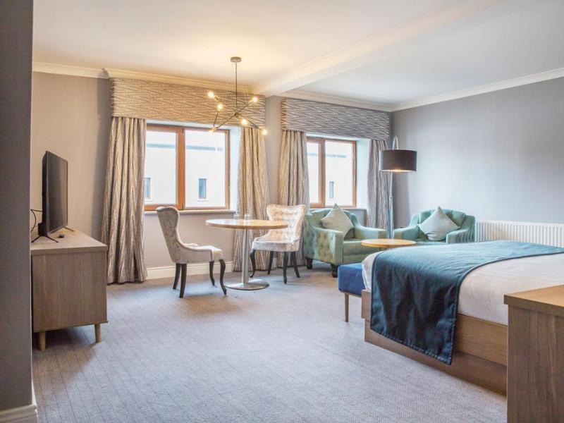Diamond Coast Hotel Инишкрон Экстерьер фото