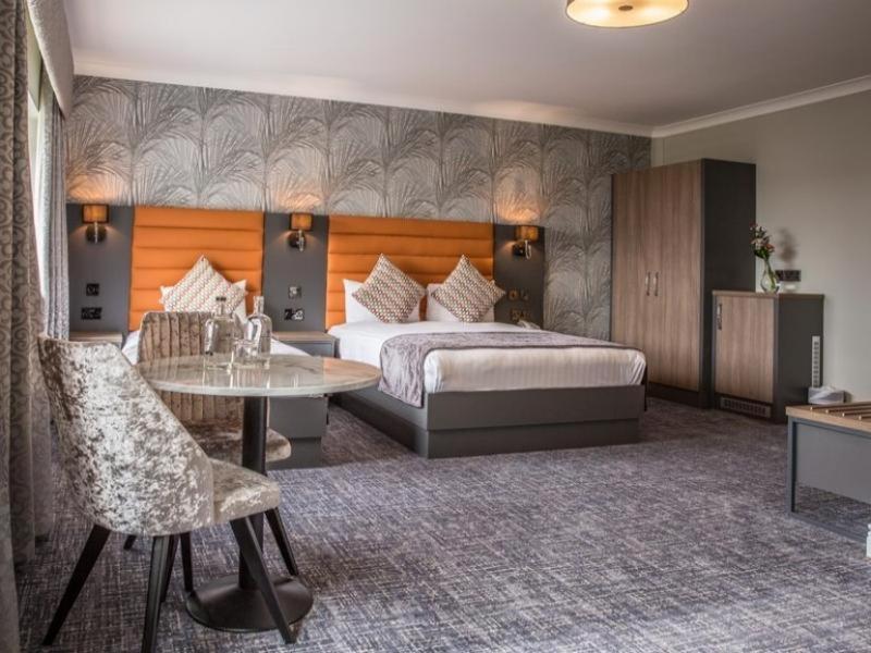 Diamond Coast Hotel Инишкрон Экстерьер фото