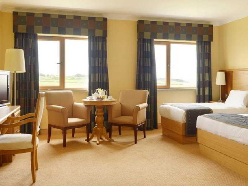 Diamond Coast Hotel Инишкрон Экстерьер фото